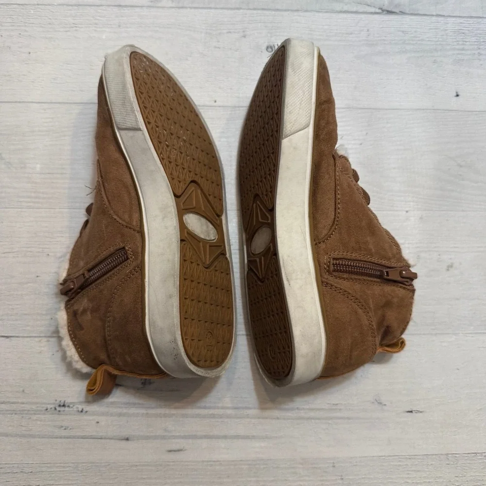 Sherpa lined‎ brown boots little kids size 12